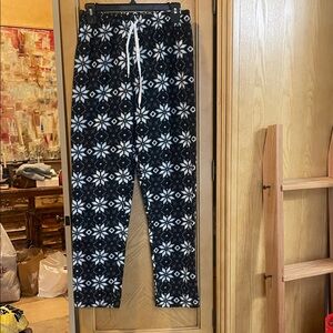 Real essentials fleece pajama pants size small